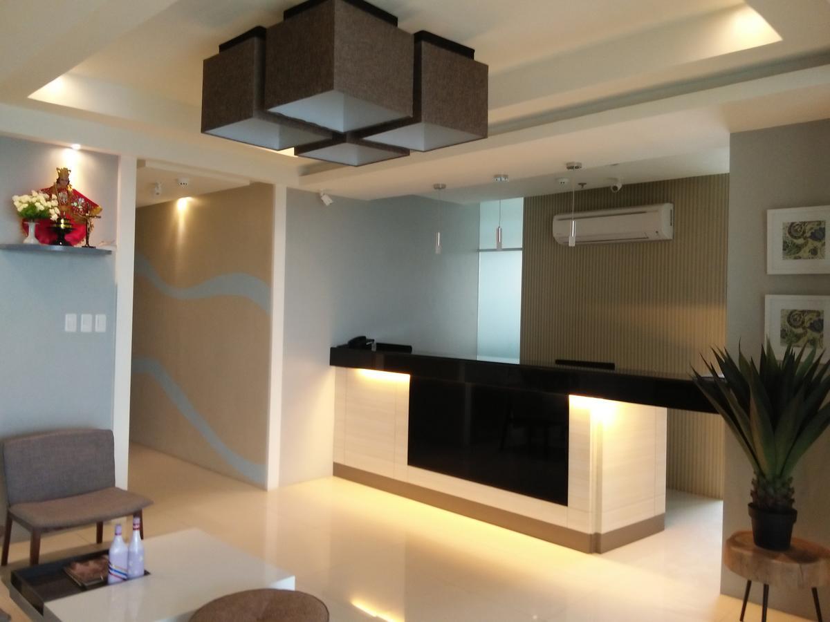 Win Hotel & Casino Talisay  Bagian luar foto